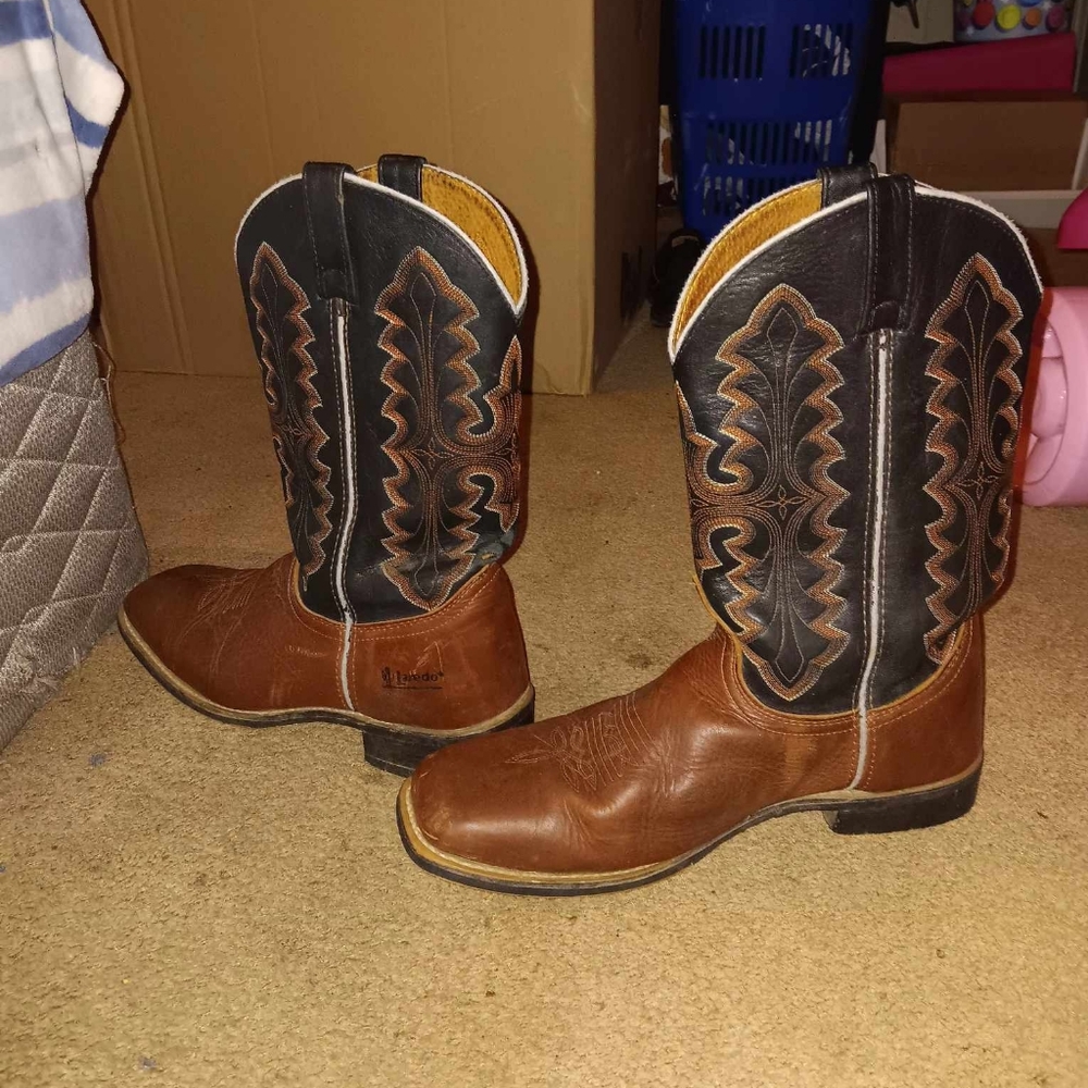 Size 11 Laredo boots square toe